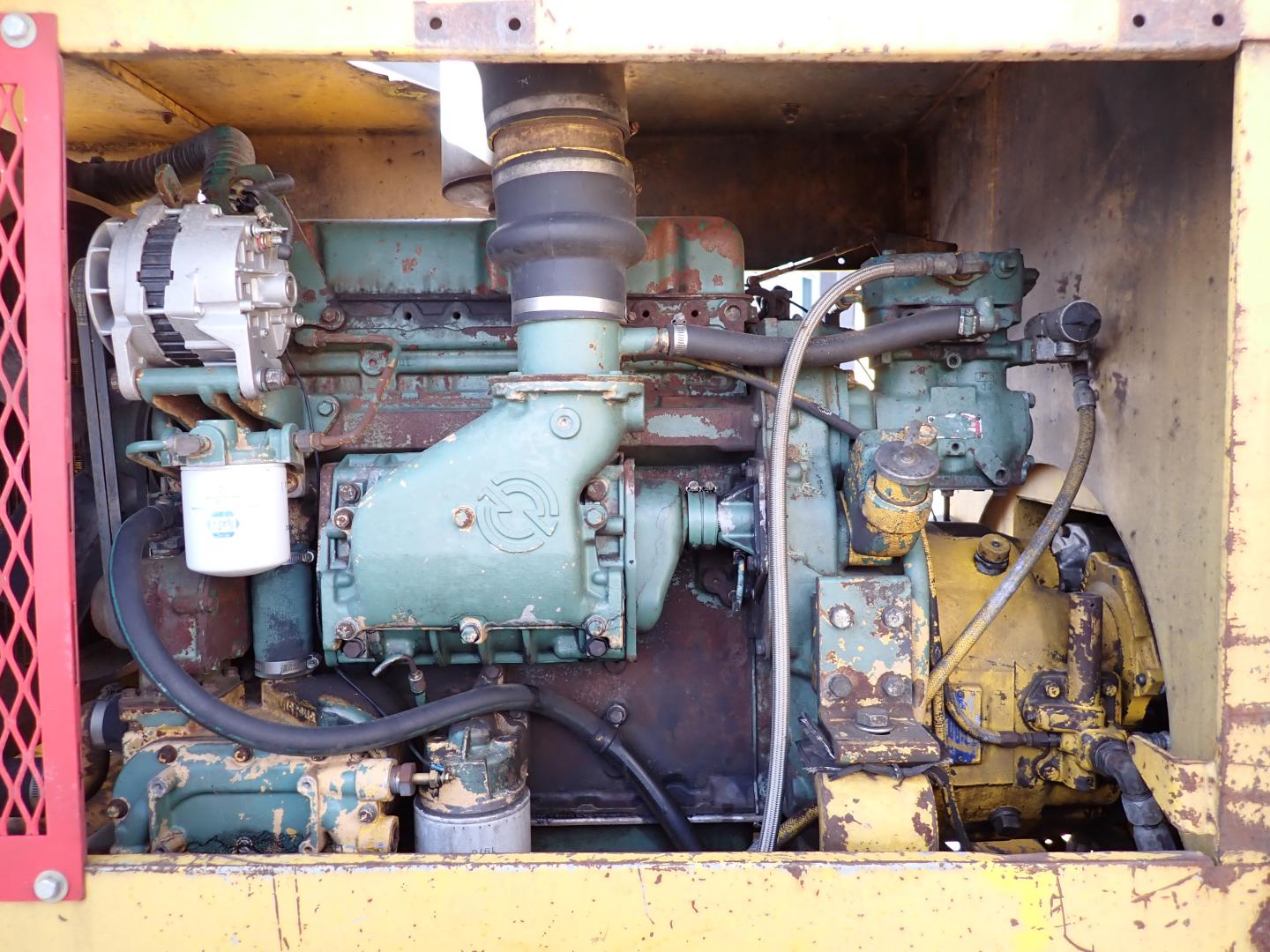 ./imagenes/INVOICE/2019/16595/EXCAVADORA FERROCARRILERA SOBRE LLANTAS SWINGMASTER_ 181 (24).JPG